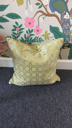 Pillow decorative green