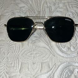 Randolph USA Gold Classic Aviator Sunglasses (polarized)