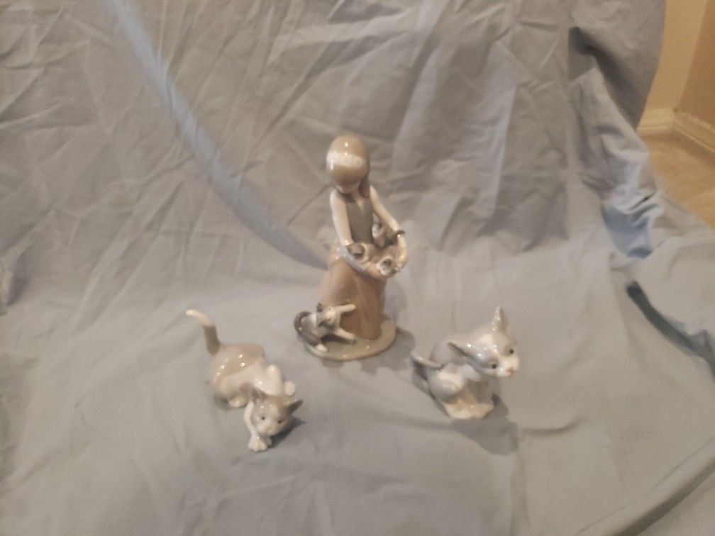 Lladro Kittens Figurines