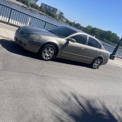 Nissan Altima