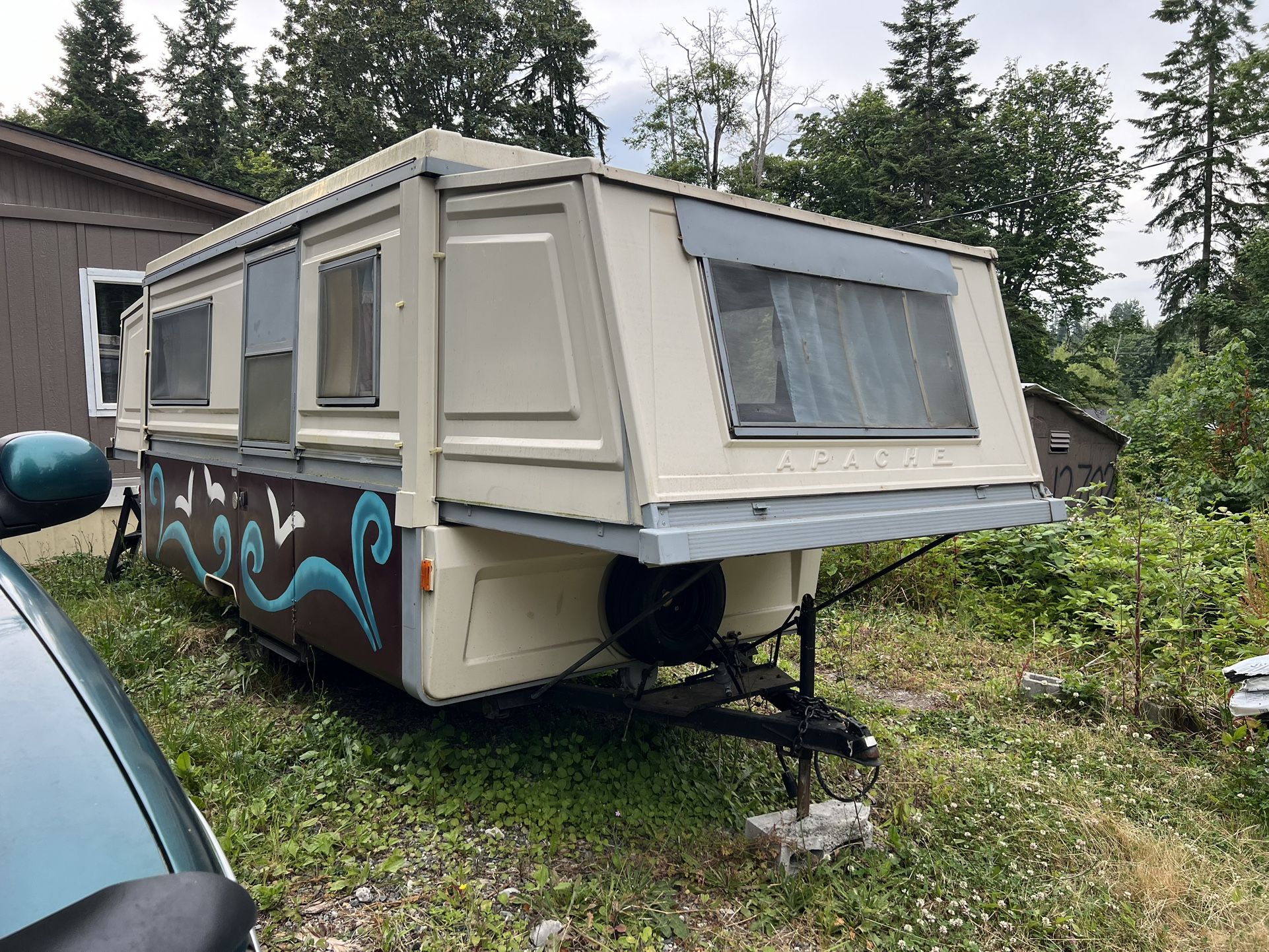 Apache Pop Up Trailer (Hard Sided)