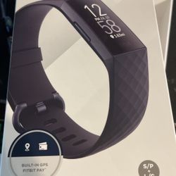 Fitbit Charge 4 
