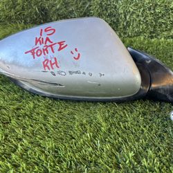 2015 Kia Forte Passenger RH Side Mirror 