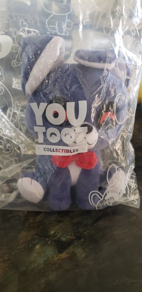 YouTooz Collectibles Bonnie Sit Plush