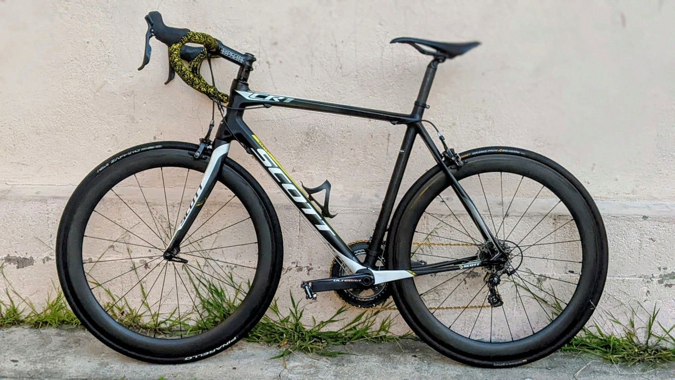 Road Bike - SCOTT CR1 - All Carbon Frame [56 cm]