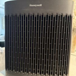 Honeywell Air Purifier 