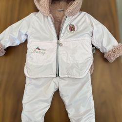 New Adorable Baby Outfit - Size: 6-9 Months