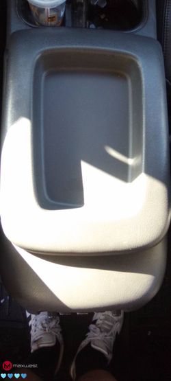 Center console Lid Arm Rest, cup holder, and center console dash