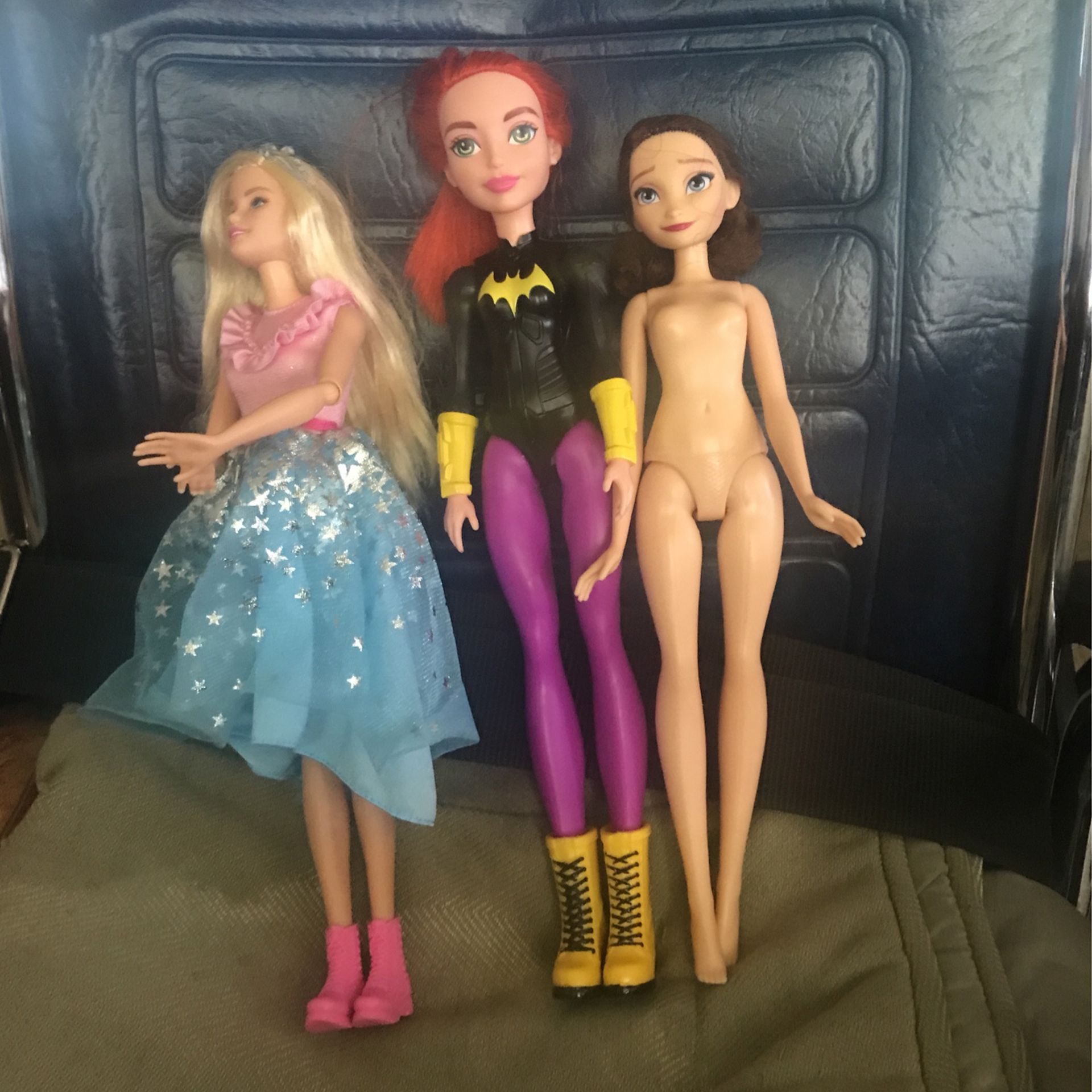 Bat Girl And Two Assorted Barbie’s Jointed