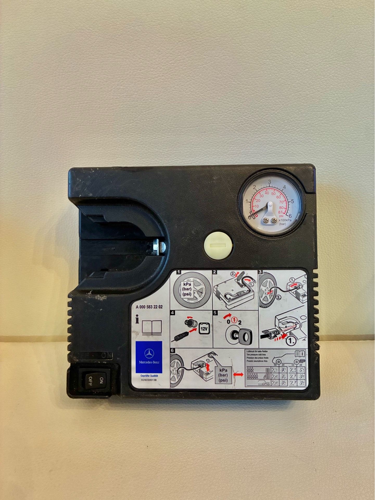 Mercedes-Benz OEM Tire Inflator / Air Compressor