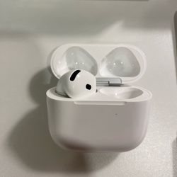 Airpod4 A3056 Left Bud Only Active Noise Cancel w/ A3059 Charging Case - $35