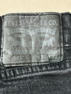 Levi 541 size 33x32
