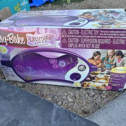 Easy Bake Oven 