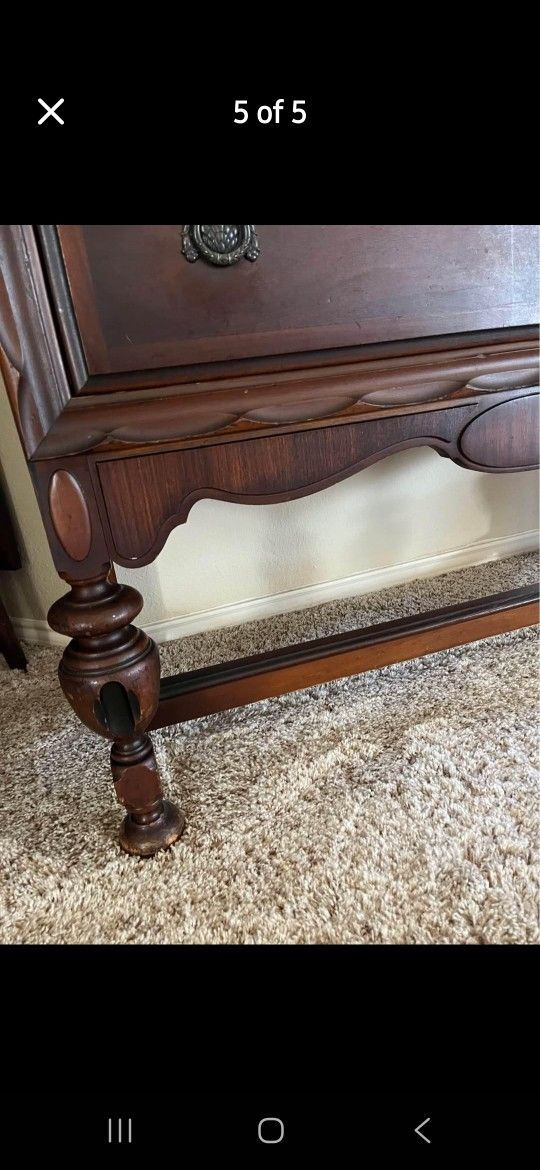 1920's CHINA CABINET