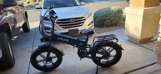 Like new electric 20" Fat tire 1500watt bike