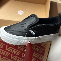 Black Vans Toddler size 7