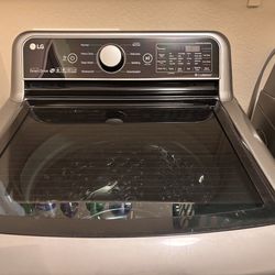 LG washer and dryer set