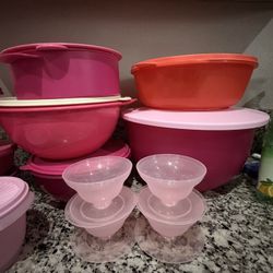 Tupperware 