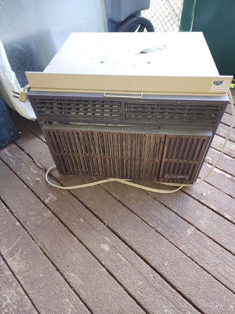 Old But Good AC Unit