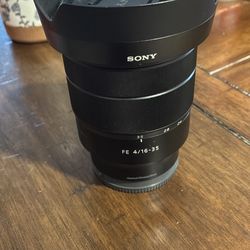 Sony Ziess FE F4/16-35mm