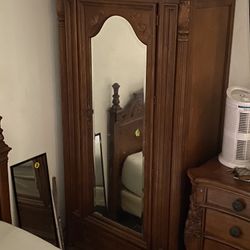 Armoire