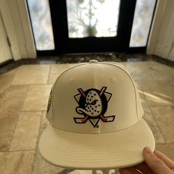 Anaheim ducks hat