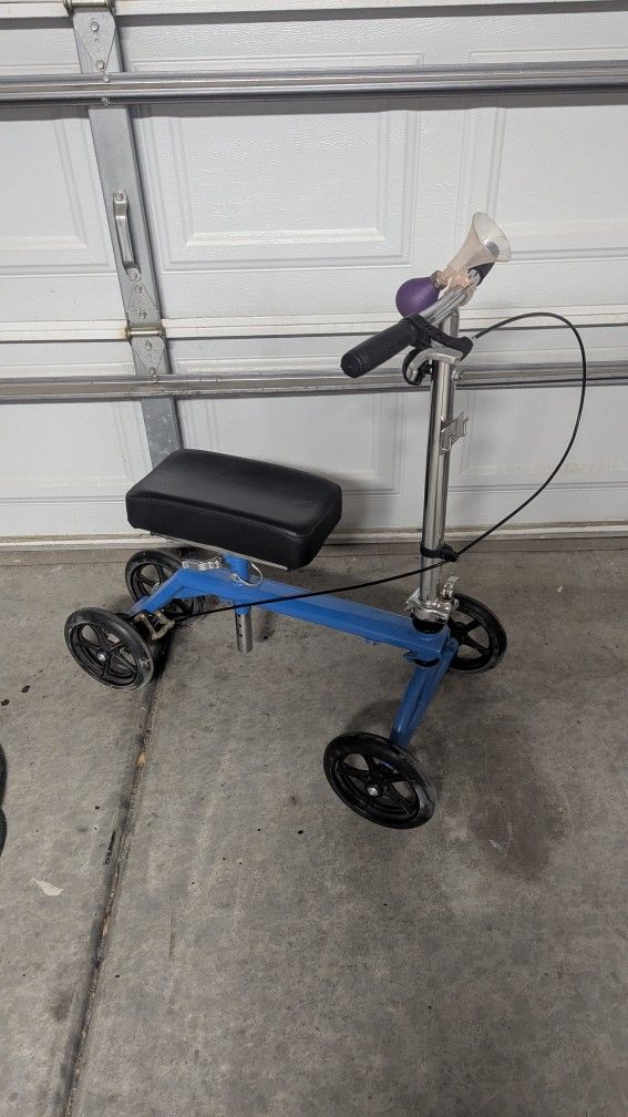 Knee Scooter