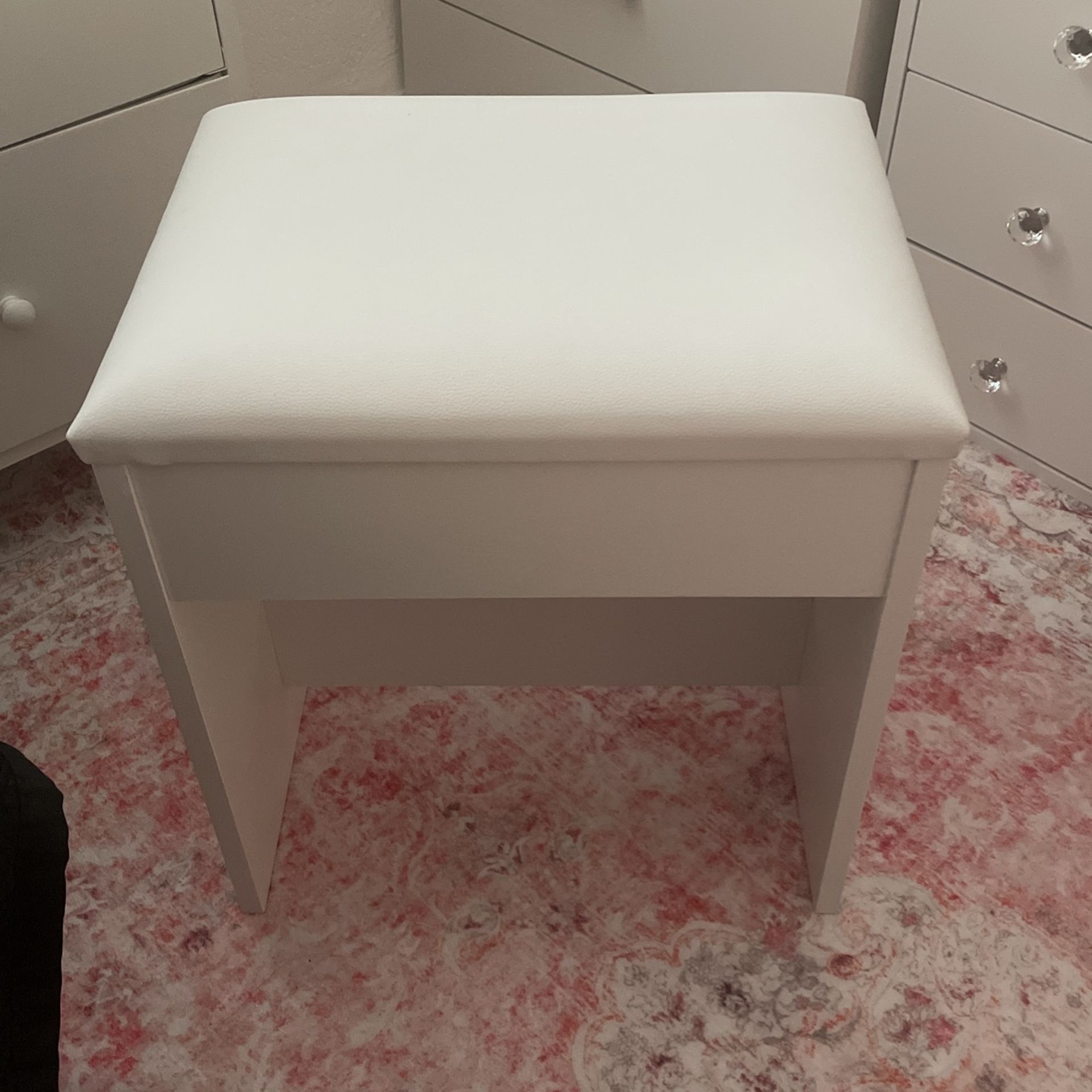 Vanity Chair
