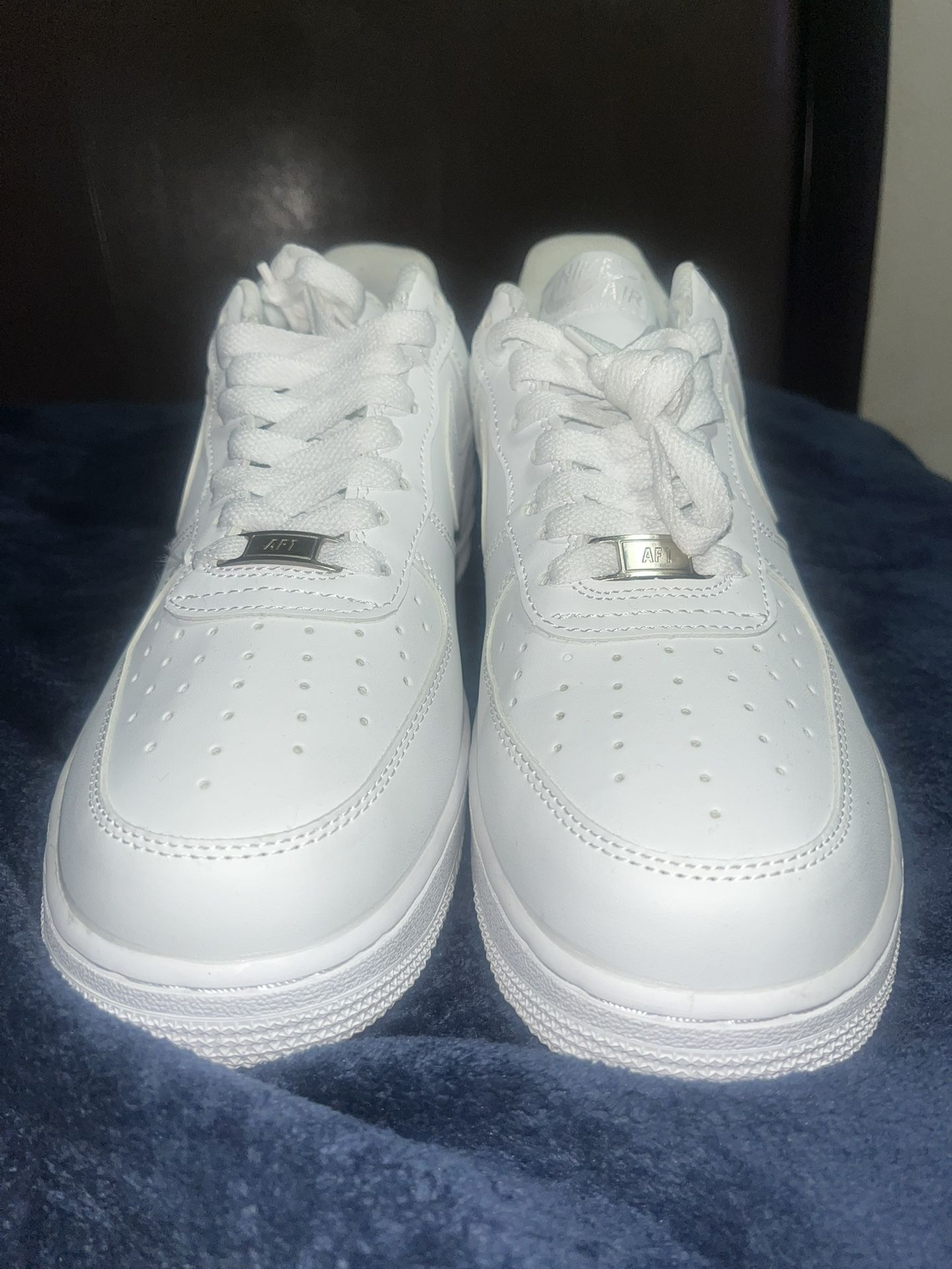 Air Force’s Never Worn !