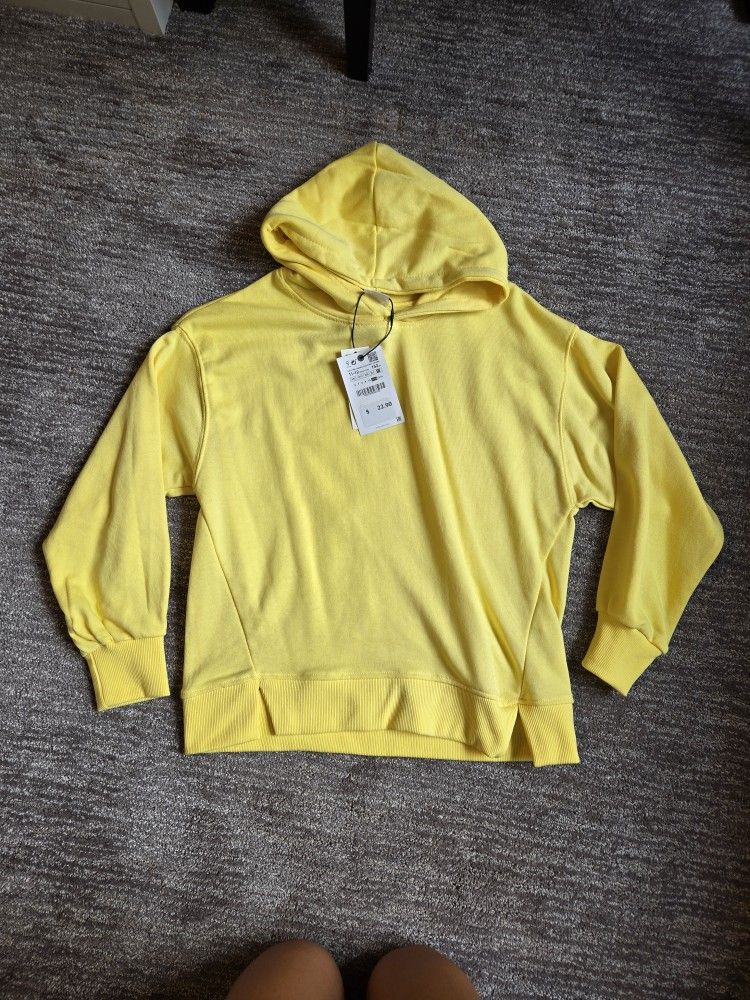 NEW ZARA Hooddie