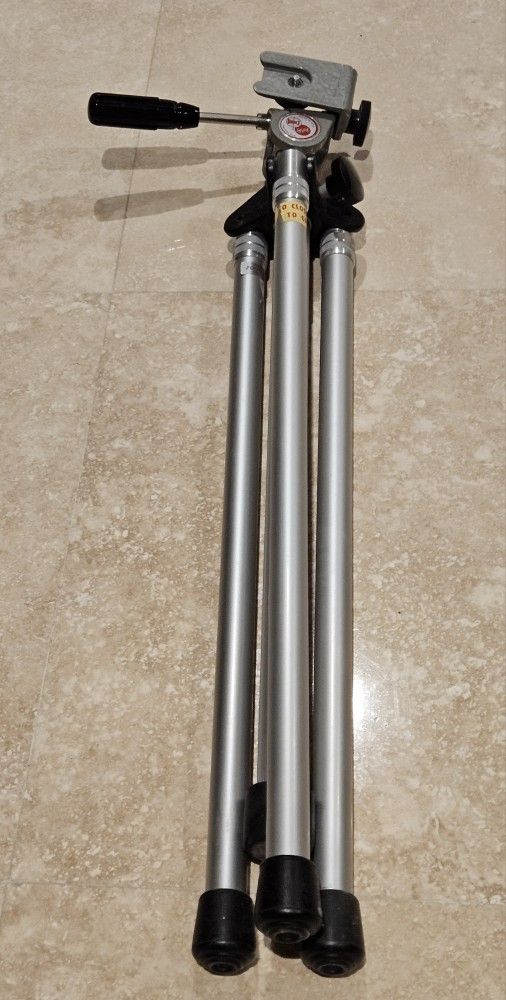 Vintage Welt Safe Lock Camera Tripod w/ Head Model FL - Flip. Adjustable