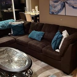 Sofa Sectional With Pillow 