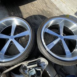 22s 5x5 Chevy Wheels