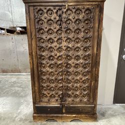 Armoire