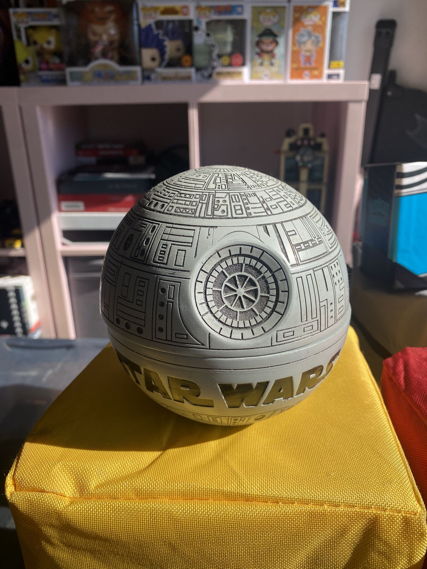 Star Wars Watch w/ Death Star Case Limited Edition 20th Anniversary