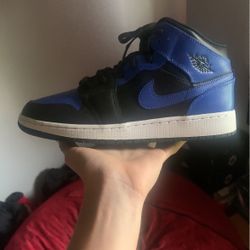 Air jordan 1 retro mid OG “royal”