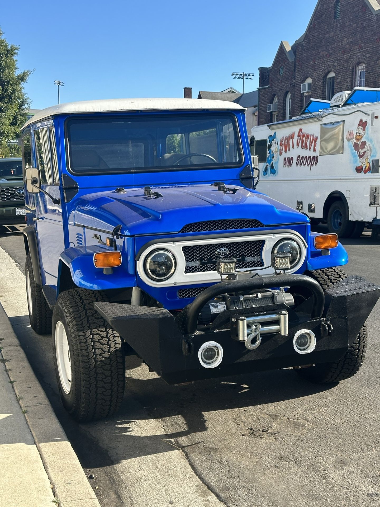 Toyota Land Cruiser FJ40