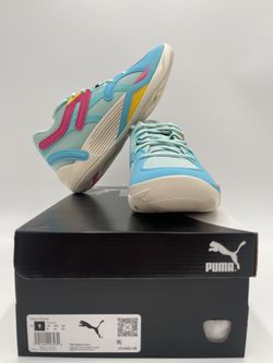 Puma TRC Blaze Court "Eggshell Blue Elektro Pool" Basketball Shoes