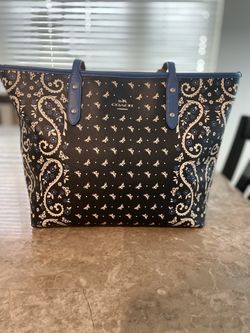 Coach Tote