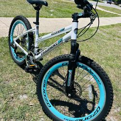 OZONE 500 Fragment 24 Mountain Bike