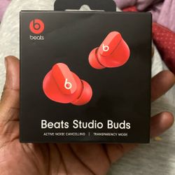 Beats Studio Buds