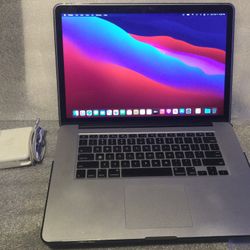 Apple 15" MacBook Pro i7 2.2GHz 16Gb Ram 500Gb Fully Loaded for all use.