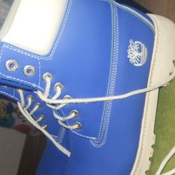 Blue Timberlands Size 11