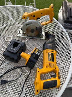DeWalt 18V Circular Saw & Reciprocating Saw Set
