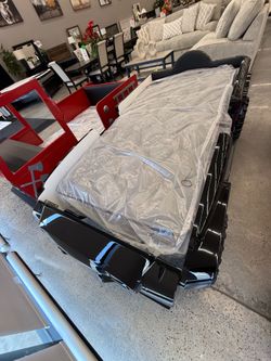 TWIN CAR BED