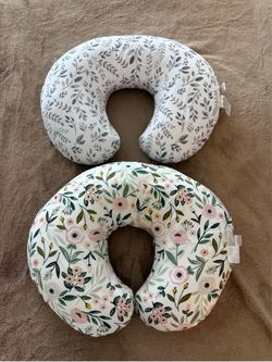 Boppy pillow