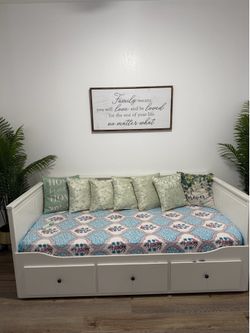 HEMNES Daybed frame with 3 drawers, white