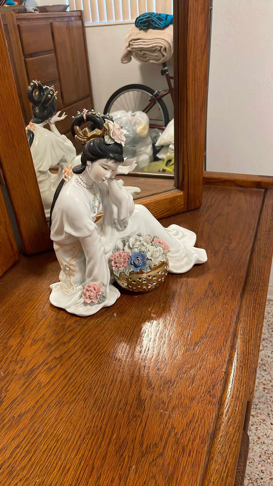 Chinese Porcelain Sculpture