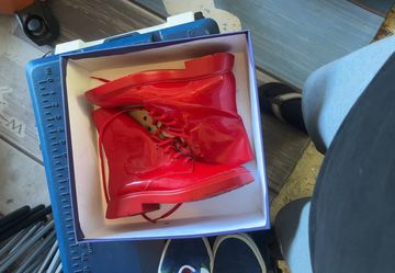 New Stuart Weitzman patent leather lace up women ankle boots size 6 red NEW