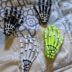 Skeleton Hand Hair Clips